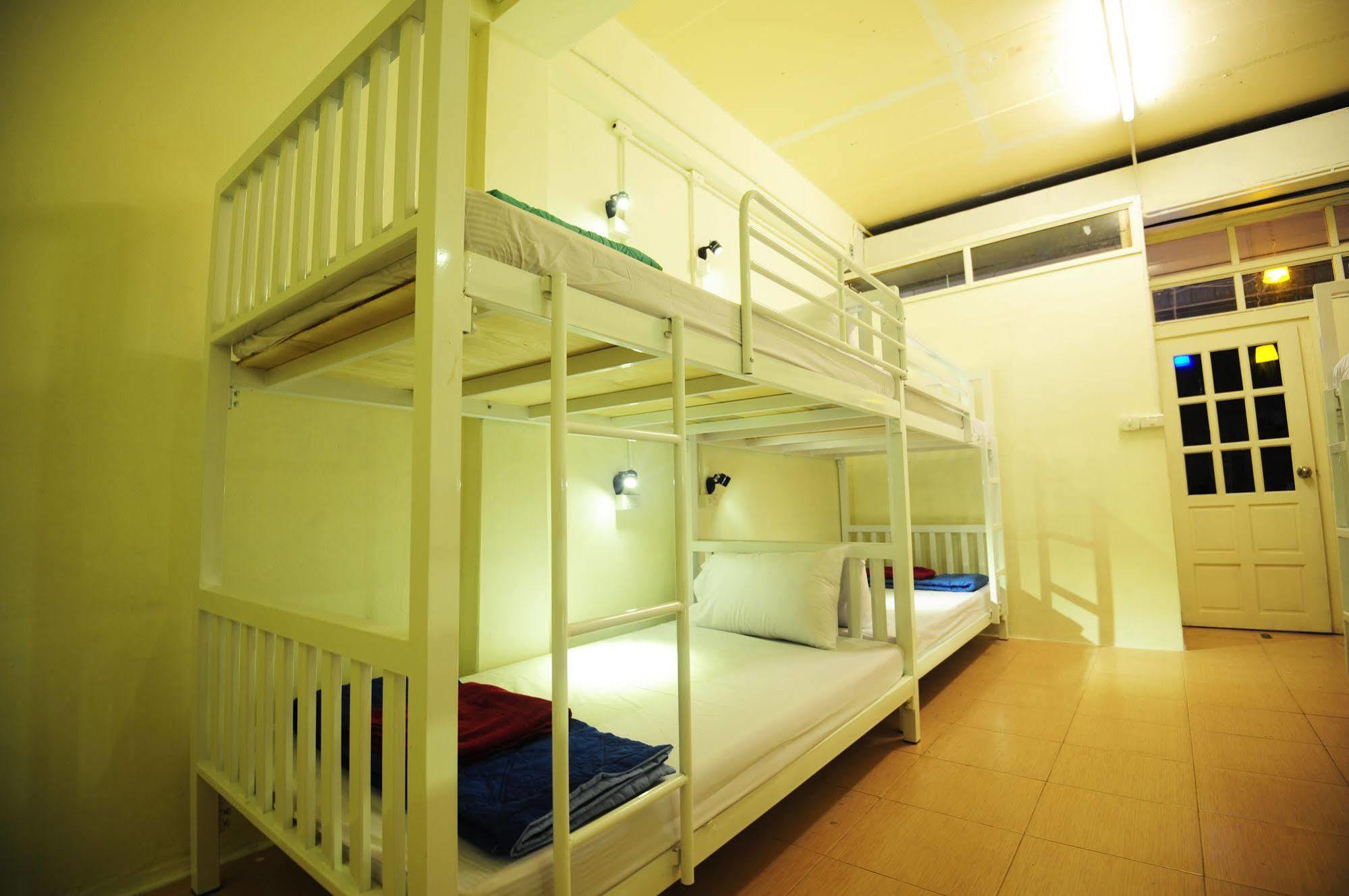 Phi Phi Bucket Hostel المظهر الخارجي الصورة