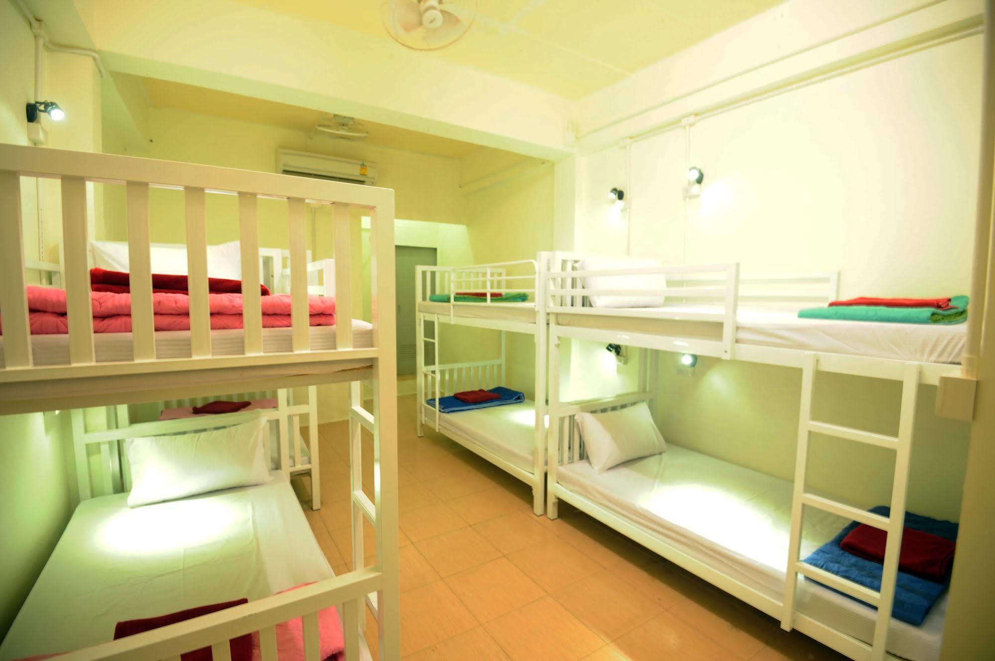 Phi Phi Bucket Hostel المظهر الخارجي الصورة