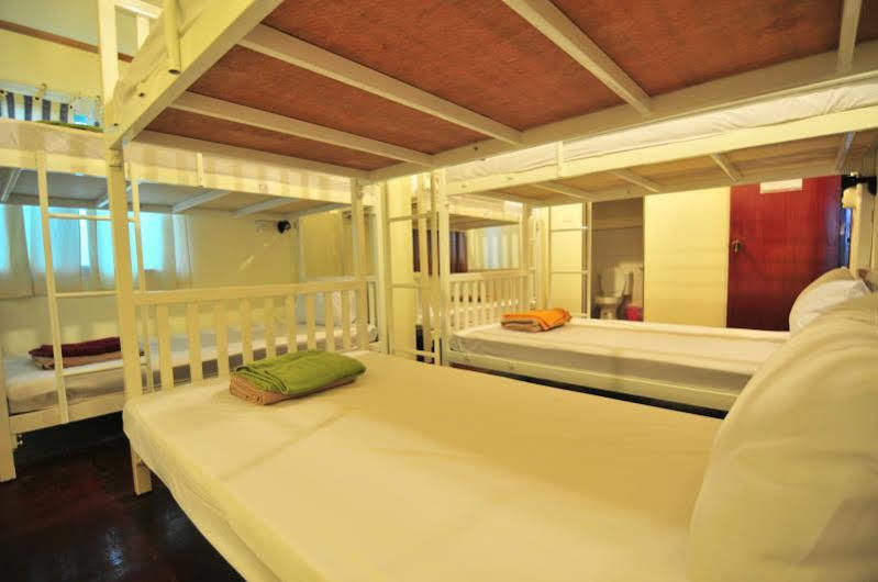 Phi Phi Bucket Hostel المظهر الخارجي الصورة